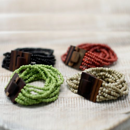 Több Soros Gyöngy Karkötők Fa Kapoccsal