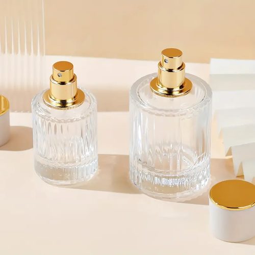 Rózsaszínű - 30ml Kerek Bordás Üveg, Szórófej és Kupak