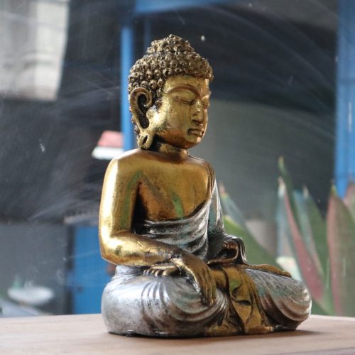 Kicsi Arany Buddha (véletlenszerű szín)